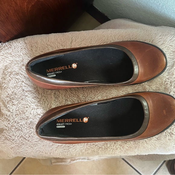 Merrell - Picture 2 of 7